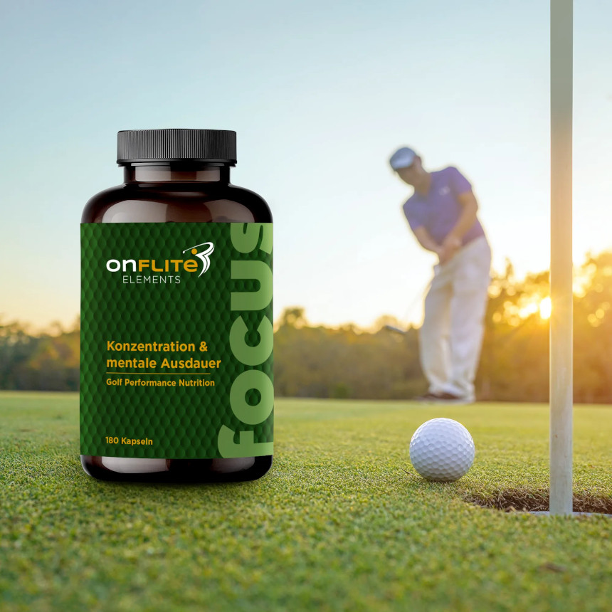 Golfer beim Putten